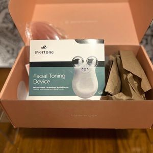 Facial toning device by Evertone
